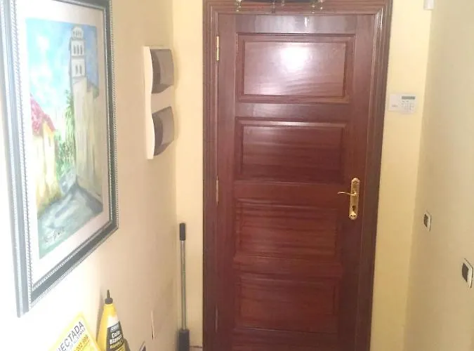 Charming With Stunning Views In + Pool.